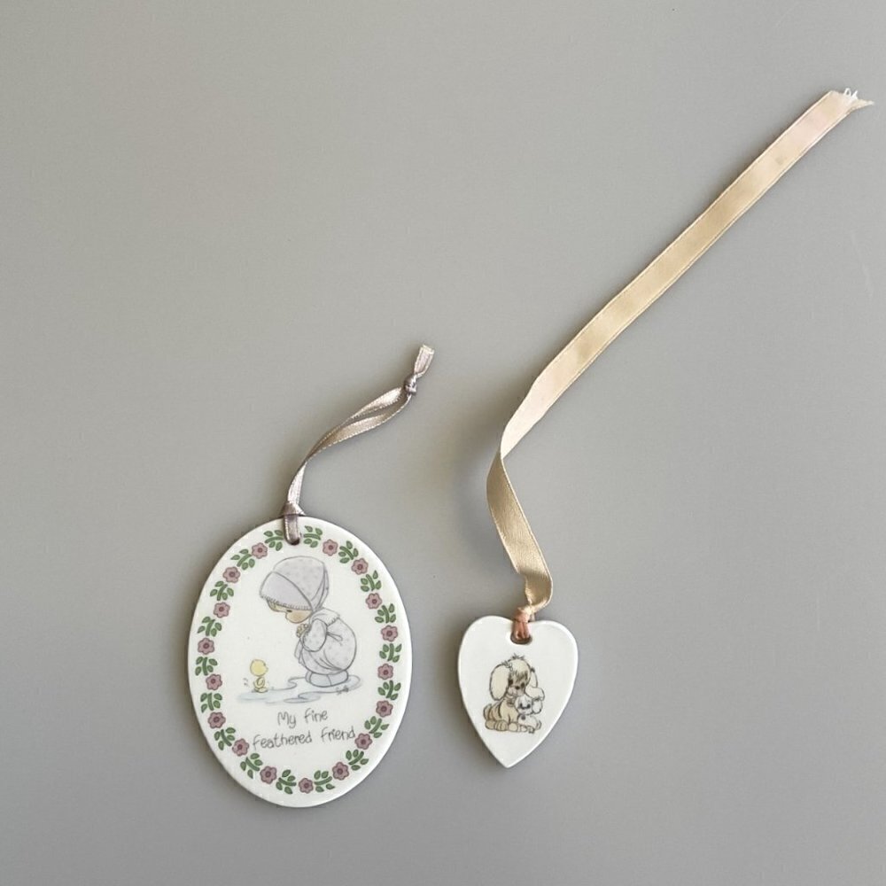 VINTAGE PRECIOUS MOMENTS PORCELAIN ORNAMENT BUNDLE RARE FIND - Picture 3 of 8